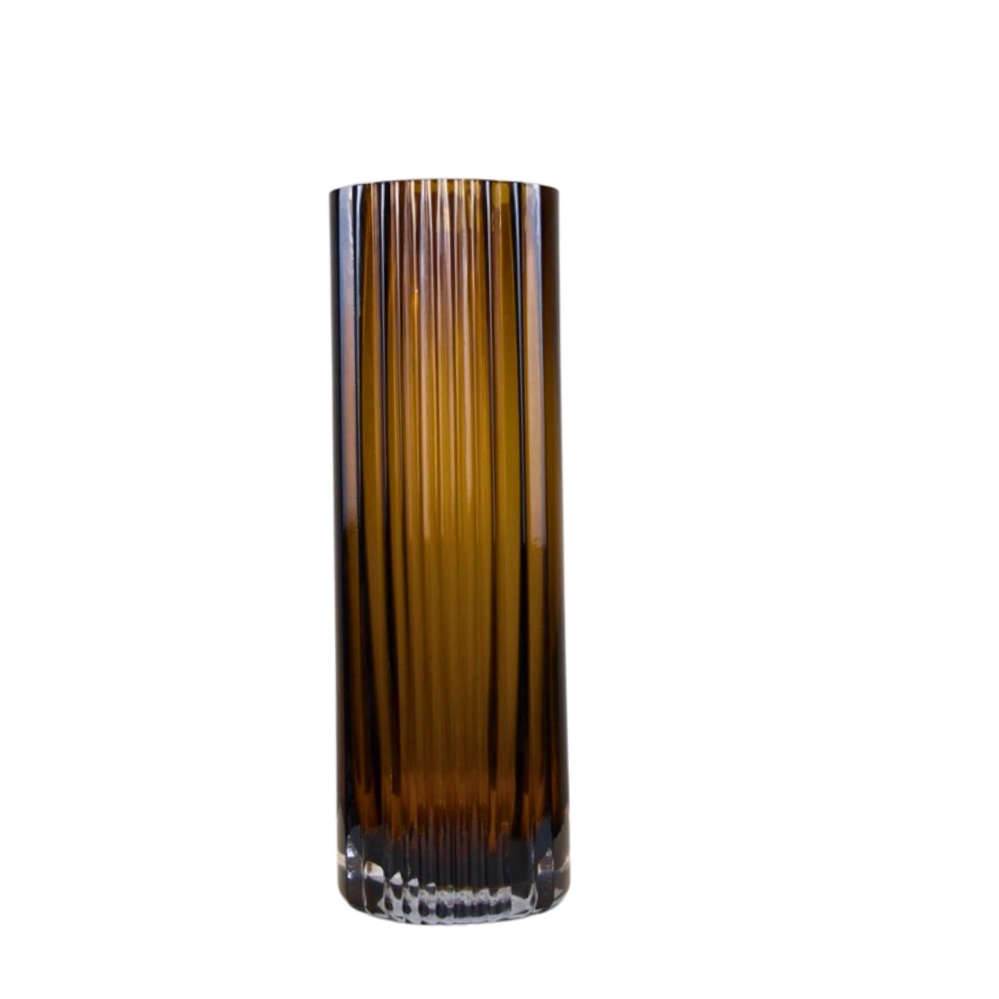 Glass vase with edges